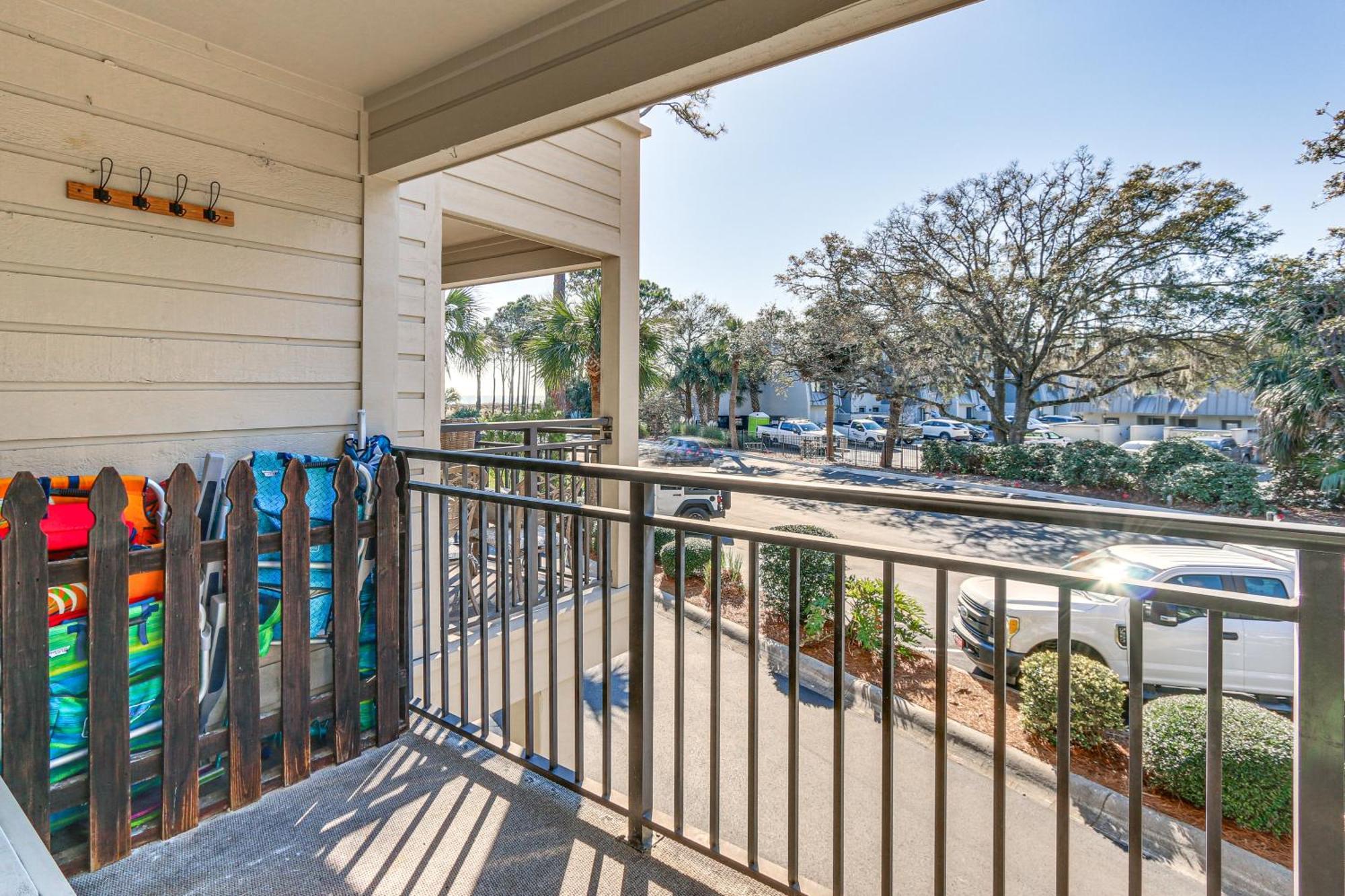 Coastal Condo With Pool And Direct Beach Access! Hilton Head Island Eksteriør billede