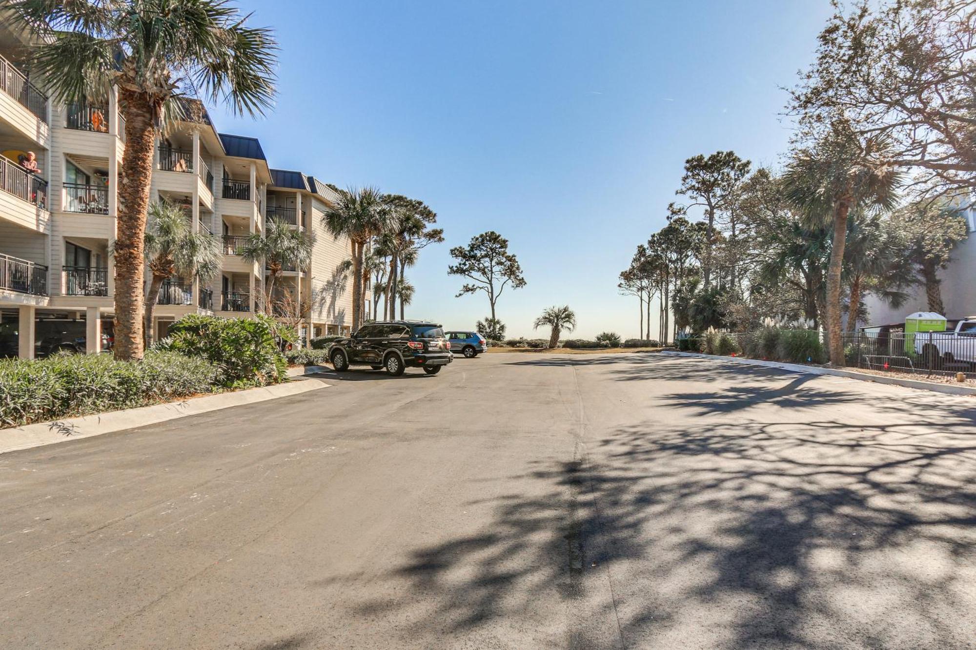 Coastal Condo With Pool And Direct Beach Access! Hilton Head Island Eksteriør billede