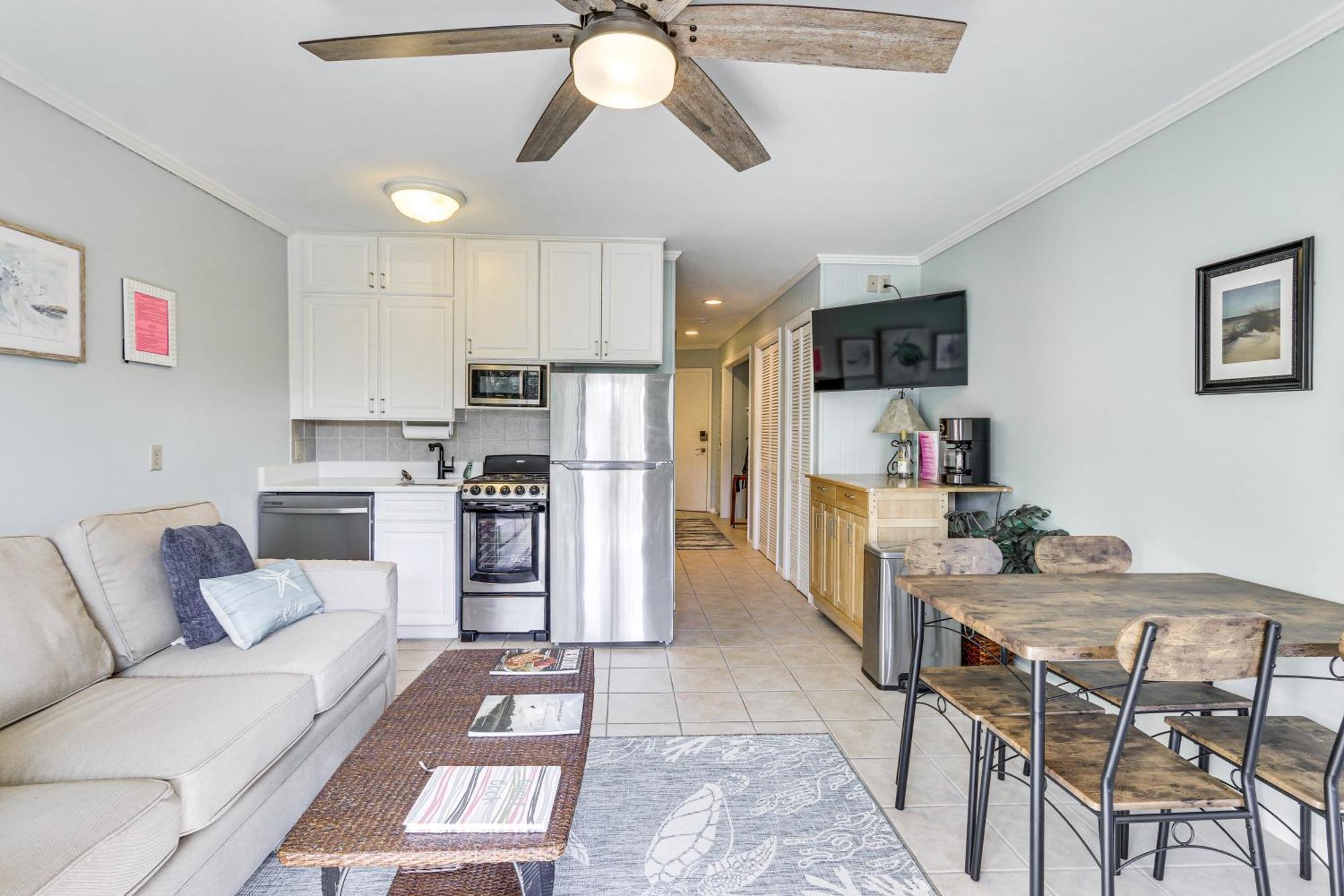Coastal Condo With Pool And Direct Beach Access! Hilton Head Island Eksteriør billede